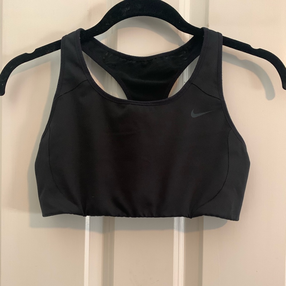 Nike dri-fit sports bra